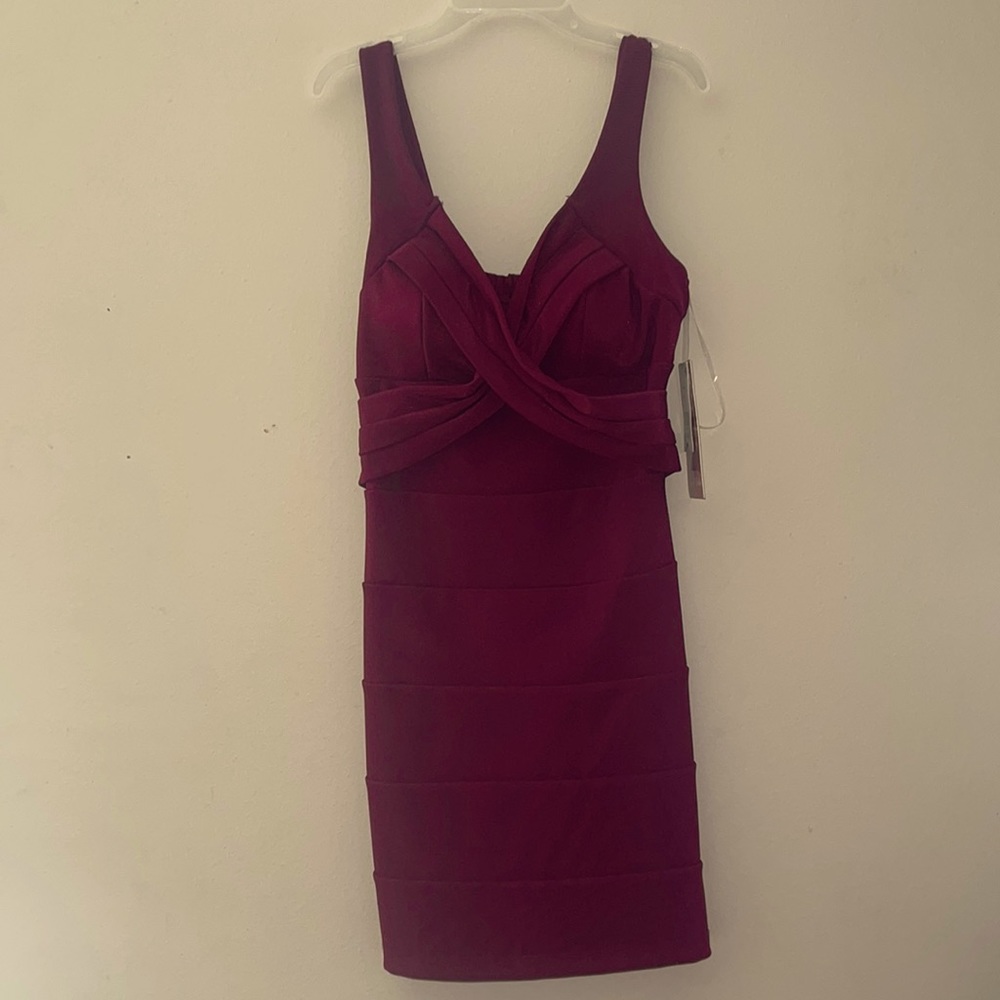Emerald Sundae Wine Dress Size M!! NWT!!